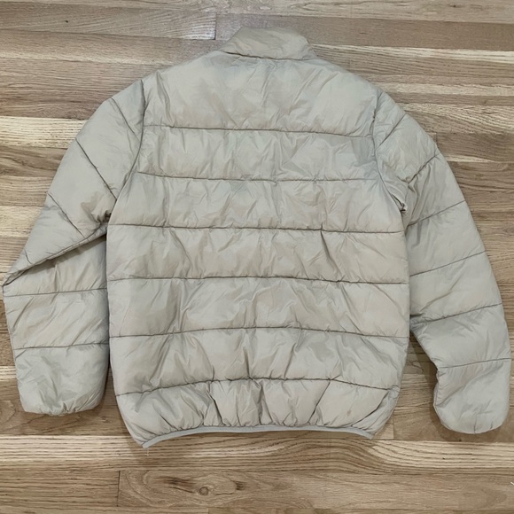 Forever 21 Men's Light Beige Puffer Jacket size Medium - Picture 6 of 6